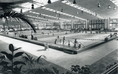 Photograph, Interior - Nunawading Memorial Swimming Pool, 1976