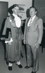 Photograph, State Cabinet Meeting - City of Nunawading, 9/02/1981 12:00:00 AM