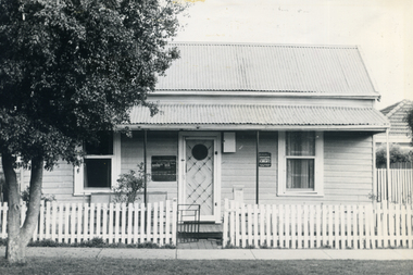 Photograph, Mitcham Neighbourhood House