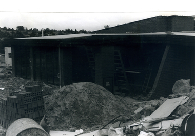 Construction of the Eley Park Community Centre in 1978