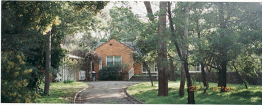 View of the front of the house built in 1951 at 124 Blackburn Road by Sydney Geal. 