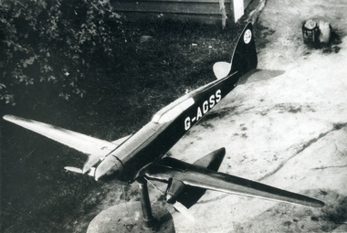 1939/40 view model aeroplane on house (now demolished) at Creek Road, Mitcham