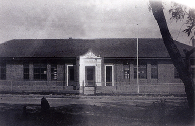 Opening of the Mitcham State School No 2904, Mitcham Road in 1929