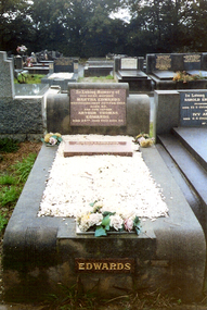  Tombstone of Arthur and Martha Edwards at Box Hill Cemetery.