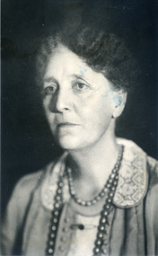 Elizabeth Catherine Walker, wife of Edgar Edwardes Walker, owner of the Australian Tesselated Tile Company Pty Ltd., of Mitcham