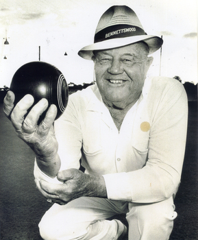  Bob Pratt as a member of the Bennettswood Bowling Club