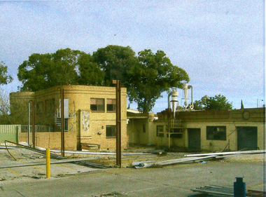 Brewer family house and factory on Colombo Street Mitcham c2002. 