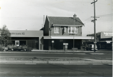 Mitcham Post Office taken in 1982. 