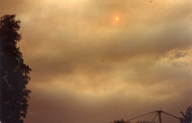 A dust storm over Mitcham in February 1983