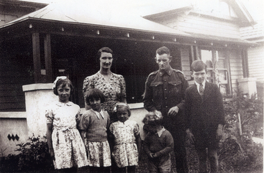 George and Irene Green in front of their home ar 172 Mitcham Road, Mitcham 