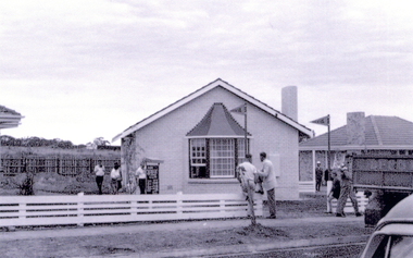 Photograph, 426 Springvale Road Forest Hill, 1960