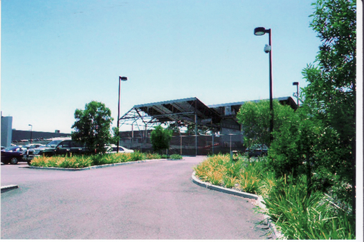 Dismantling of the former Leader Newspaper offices 