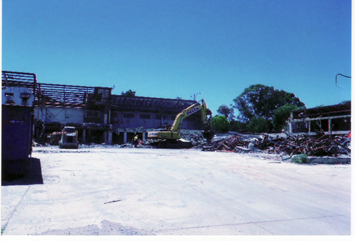 Dismantling of the former Leader Newspaper offices 