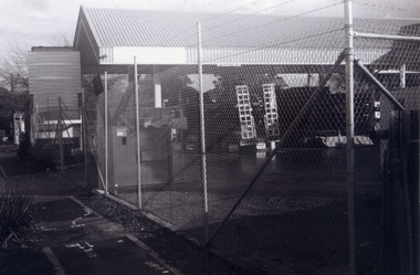 Black & white photograph of the precinct surrounding the Nunawading Station and the Springvale Road Railway crossing.