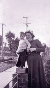 John & Loise Gearing at 85 Springvale Road Nunawading in the 1954 with Chris