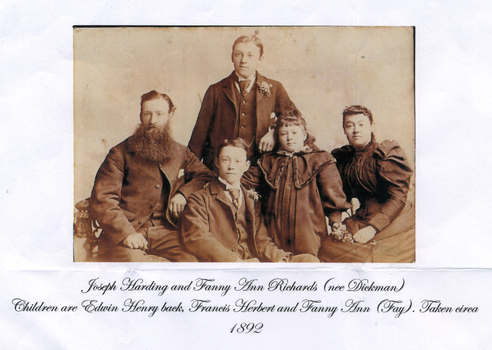 Joseph Harding Richards and his wife Fanny Ann (nee Dickman) and children