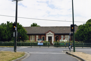 Mitcham Primary School No 2904   2012
