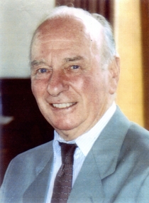 Photograph, Roger de Stoop