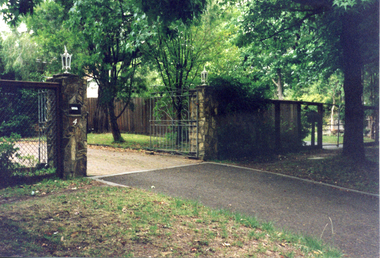 Photograph, 4 Meerut Street, Mitcham, Taken 1998