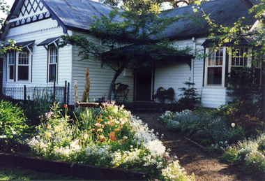 Photograph, 58 Lucknow Street, Mitcham, Taken 1998