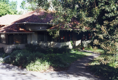 Photograph, 443 Mitcham Road, Mitcham, 1998