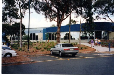 Convention Centre, basketball stadium to the left and the East Burwood hall on the far right. Cars parked at the fron