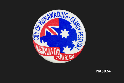 Round medal badge to celebrate Australia Day 1988.