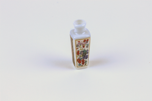 Chinese style bottle.