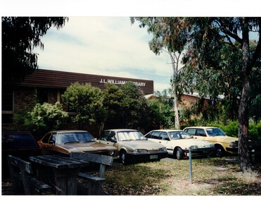 Photographs of Mullauna Secondary College.