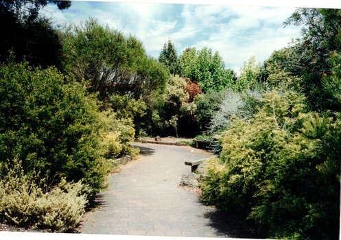 Photographs of Mullauna Secondary College.