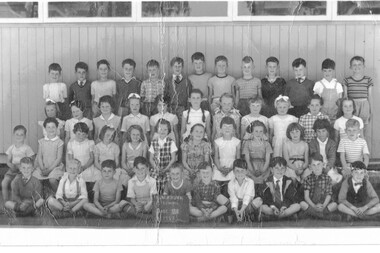 Blackburn State school # 2923. Class of 1957 grade 2A