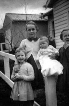 Joanne, Lynette, Craig and Christine Larkin