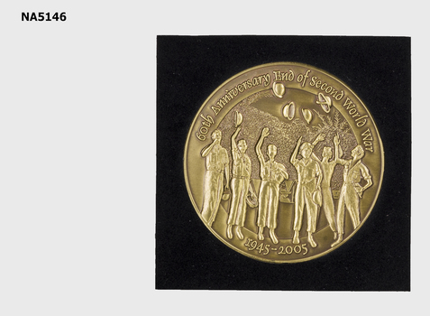 Brass medallion with '60th Anniversary of second World War 1945 - 2005   