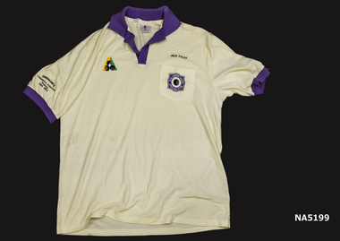 Bowls shirt with purple collar and sleeve bands