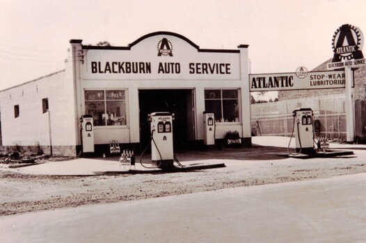 Blackburn Auto Garage. (a) circa 1948. (b) circa late 1950's