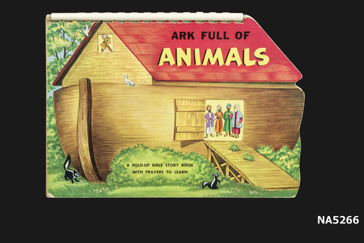 A foldup Bible story on Noah's Ark.