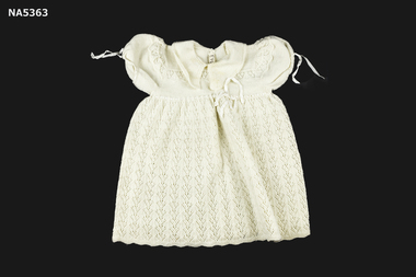 Child's knitted dress.