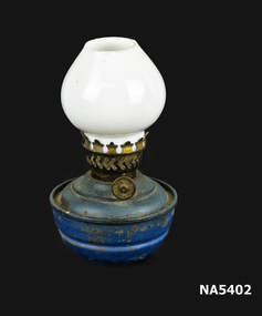 Oil lamp