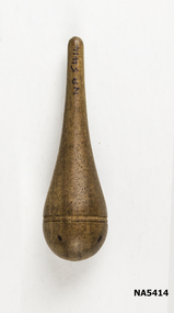 Wooden darning tool