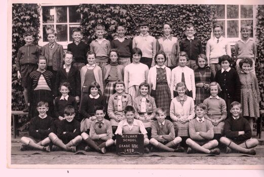 Class photo 6C in 1958 at Mitcham State School.