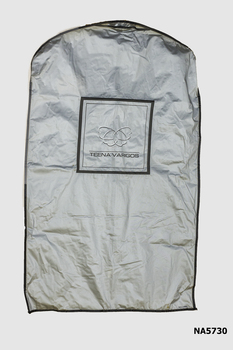 Dress storage bag