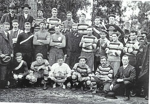 Mitcham Football Club 1907- Runners Up.
EE Walker as President standing in the middle of photo.