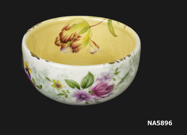 Pottery bowl