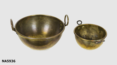 Copper bowl pans