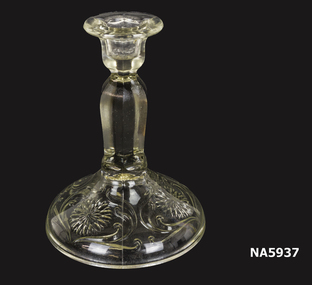 Candle holder