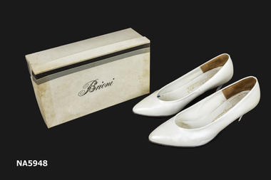 White heeled shoes