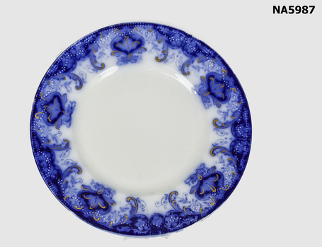 Plate