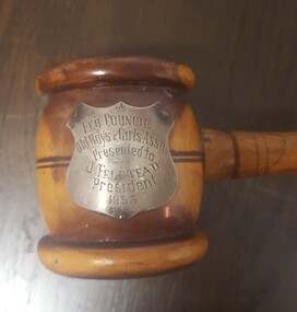 Gavel, Circa 1953