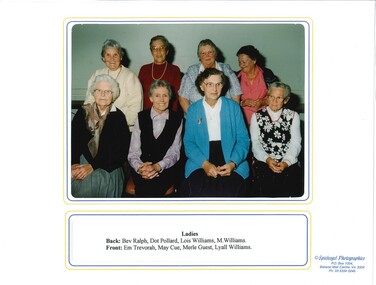 Photograph, Old Castlemaine Schoolgirls Association 2001, 13/10/2001