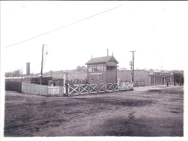 Photograph, Castlemaine B Railway Box